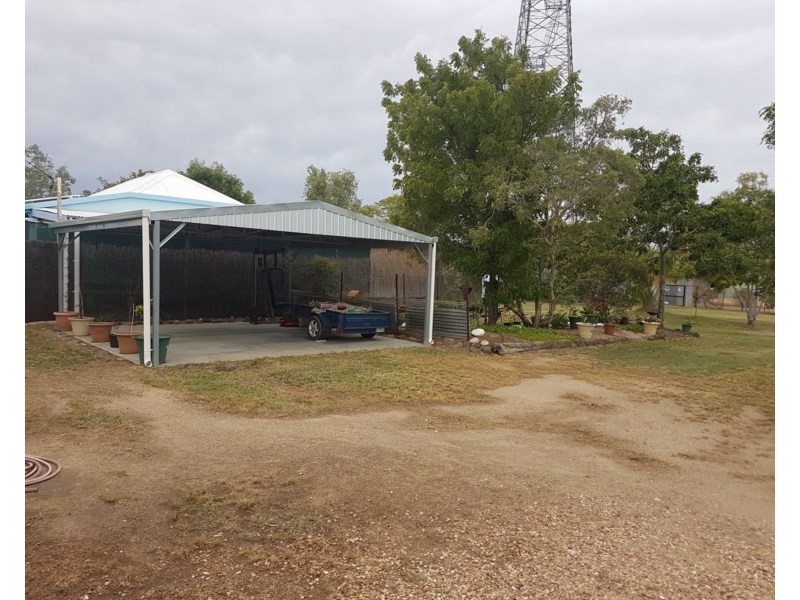 4 Winton Road, Hughenden QLD 4821