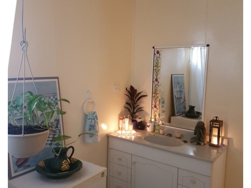 4 Winton Road, Hughenden QLD 4821