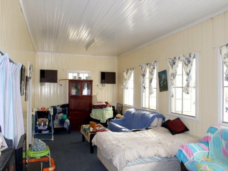 48 Stansfield Street, Hughenden QLD 4821