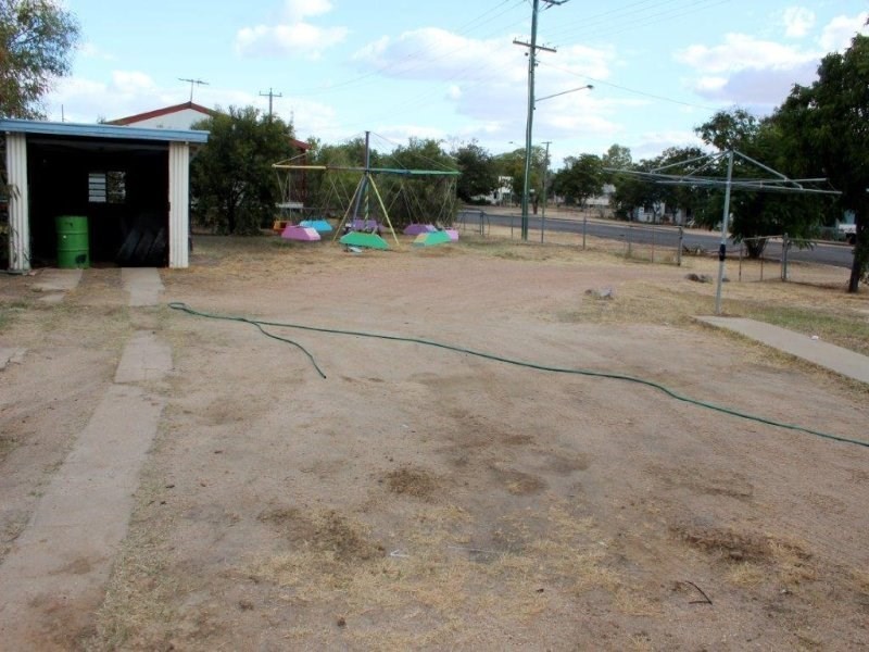 48 Stansfield Street, Hughenden QLD 4821