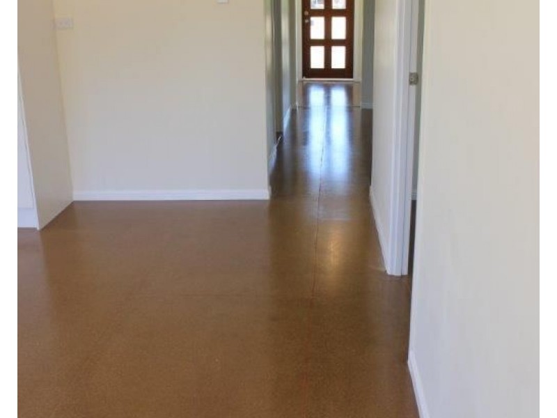 15 Mowbray Street, Hughenden QLD 4821