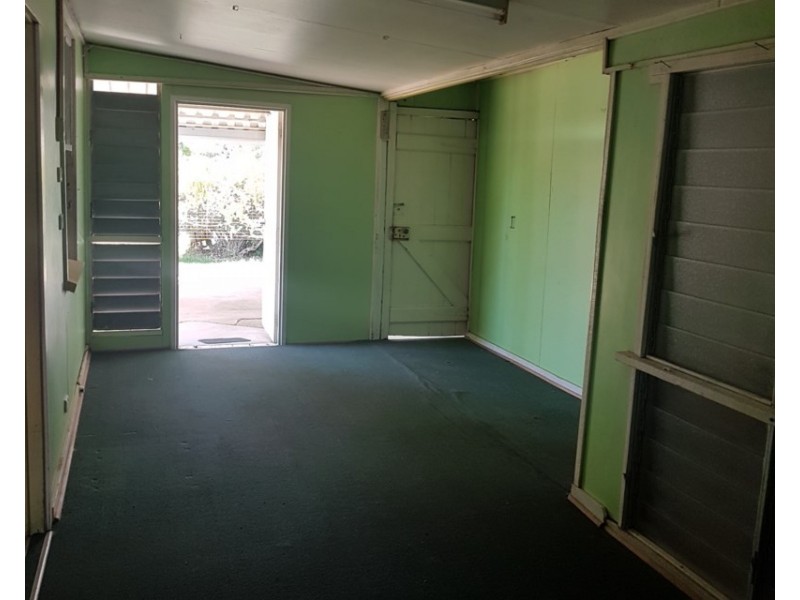 2 Goldring Street, Hughenden QLD 4821