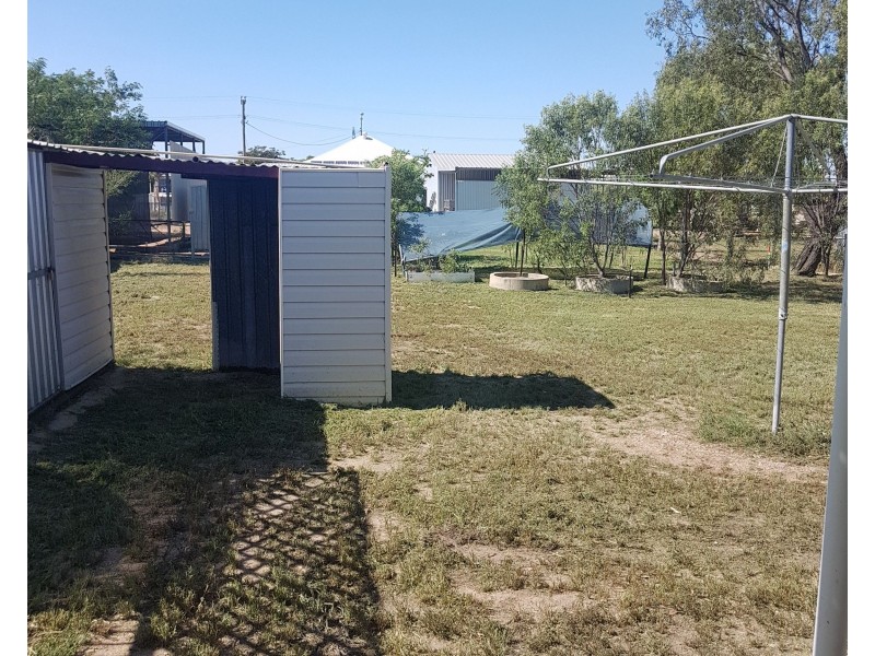 52 Brodie Street, Hughenden QLD 4821