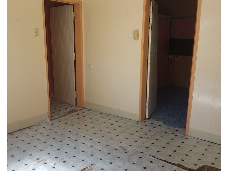 52 Brodie Street, Hughenden QLD 4821