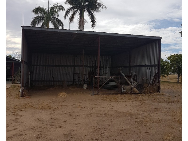 36 Dalrymple Road, Hughenden QLD 4821