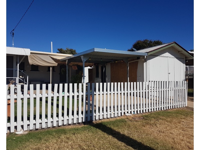 1 Hardwicke Street, Hughenden QLD 4821