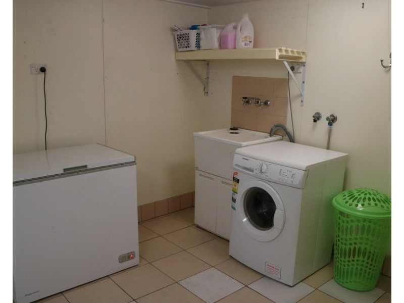 13 Resolution Street, Hughenden QLD 4821