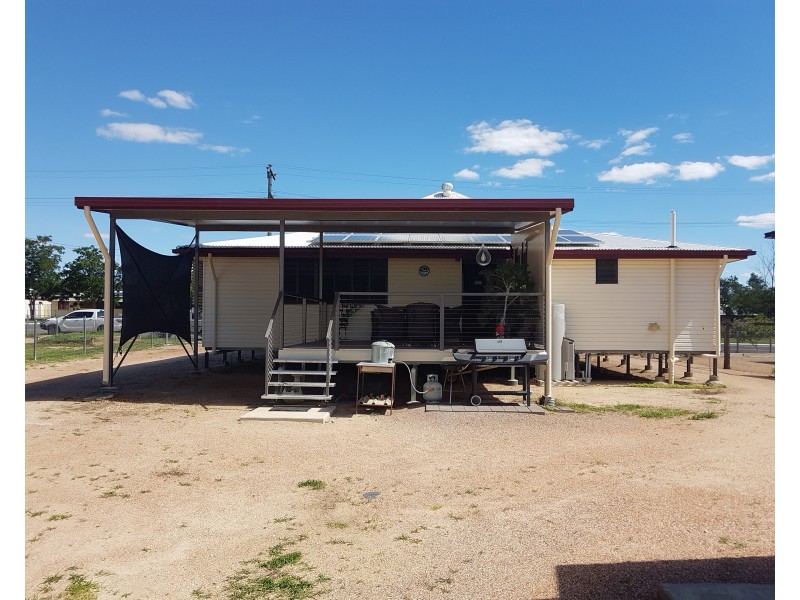 59 Stansfield Street, Hughenden QLD 4821