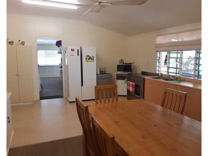 59 Stansfield Street, Hughenden QLD 4821