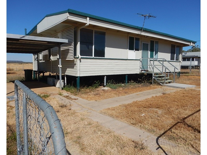 35 Mclay, Hughenden QLD 4821