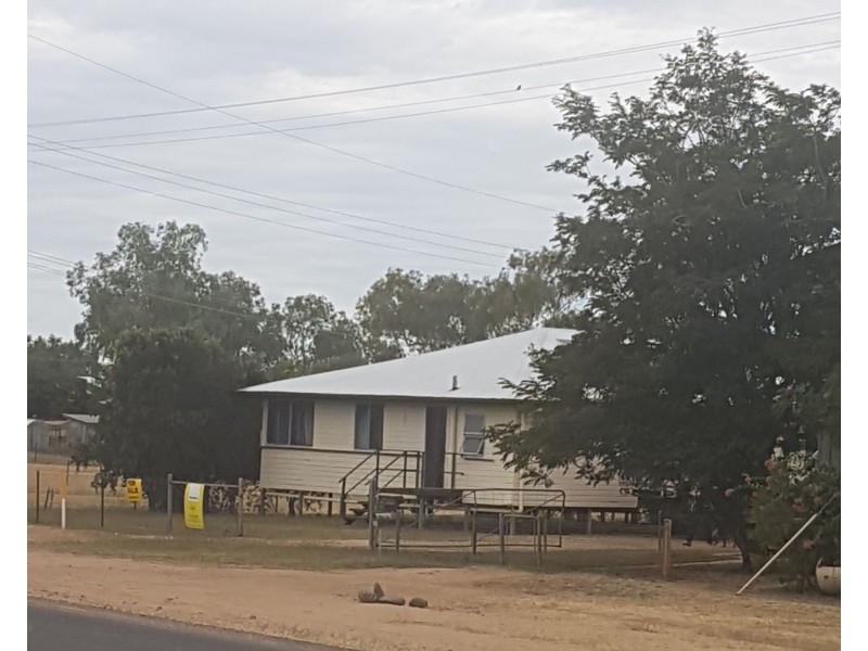 30 Winton Road, Hughenden QLD 4821