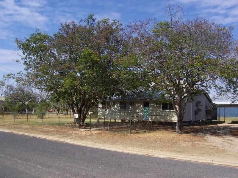 12 Crawford Street, Richmond QLD 4822