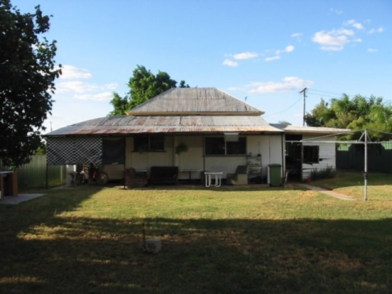 44 Brodie Street, Hughenden QLD 4821