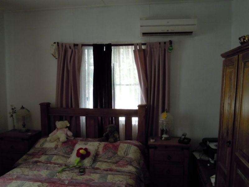 19 Middleton, Richmond QLD 4822