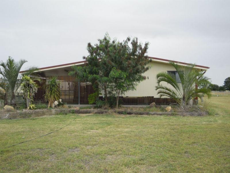 11 Race Course Road, Richmond QLD 4822