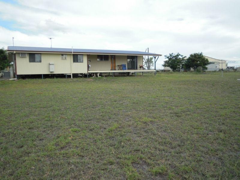 11 Race Course Road, Richmond QLD 4822