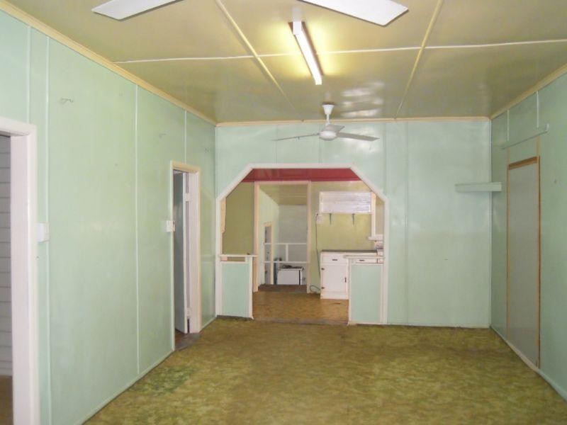 22 Crawford Street, Richmond QLD 4822