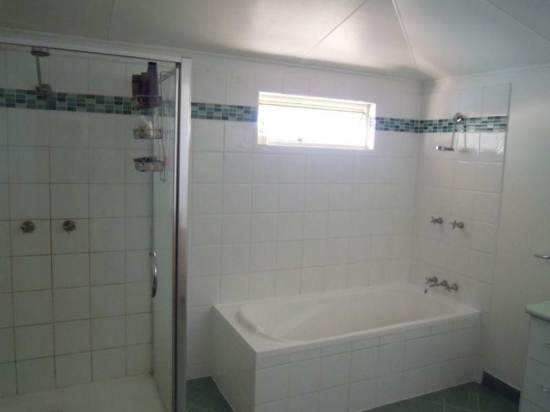 75 Simpson Street, Richmond QLD 4822