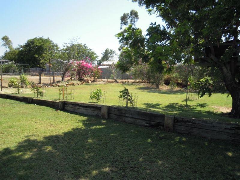 75 Simpson Street, Richmond QLD 4822