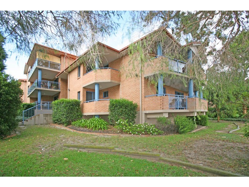 2/610 Princes Hwy (entry off Flora Street), Kirrawee NSW 2232