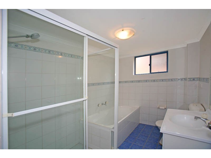 2/610 Princes Hwy (entry off Flora Street), Kirrawee NSW 2232