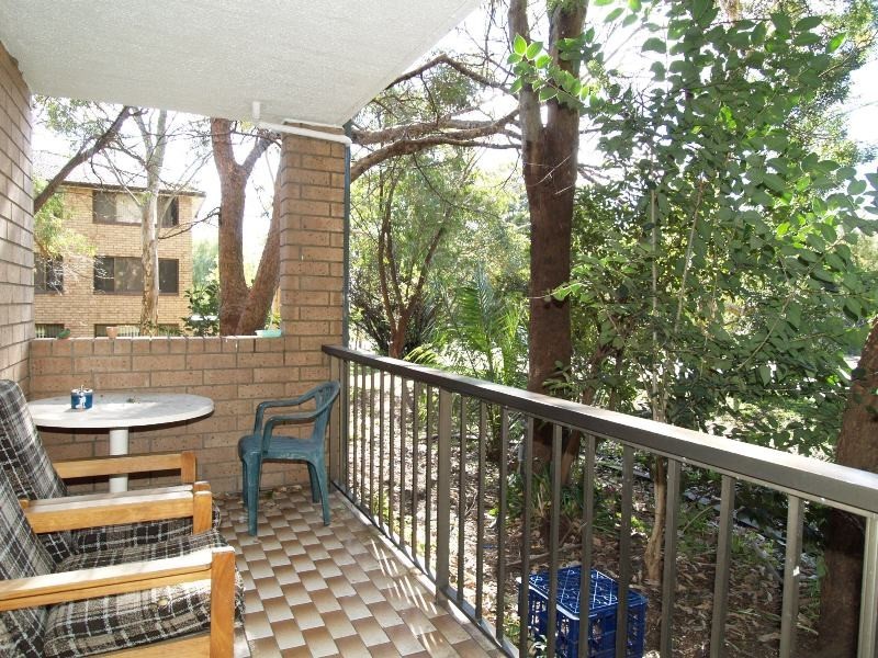 44/131 Oak Road, Kirrawee NSW 2232