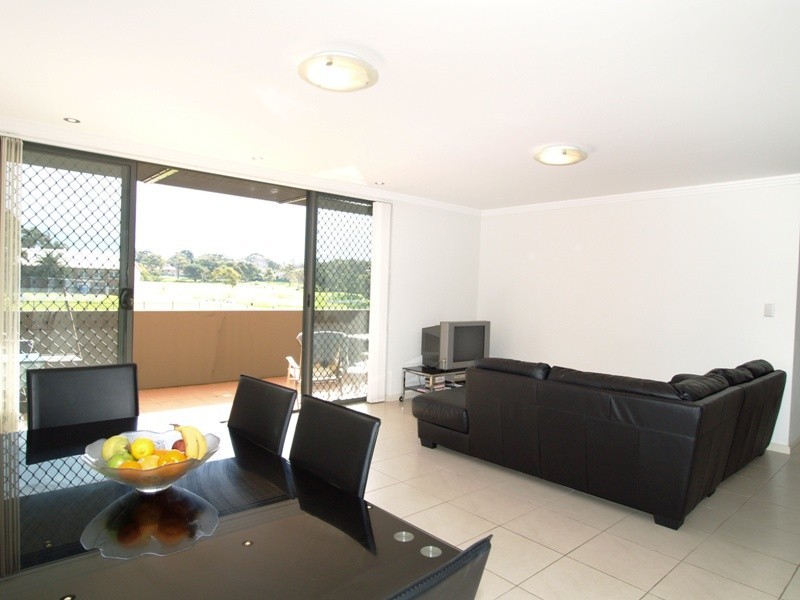 8/8 Wandella Road, Miranda NSW 2228