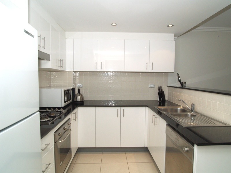 8/8 Wandella Road, Miranda NSW 2228