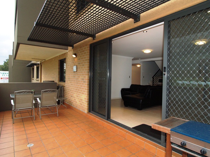 8/8 Wandella Road, Miranda NSW 2228