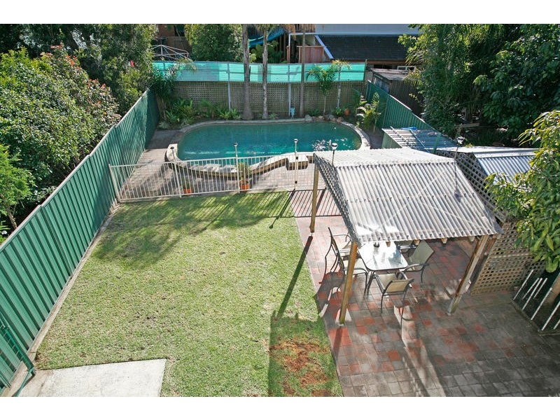 7 Undercliffe Road, Earlwood NSW 2206