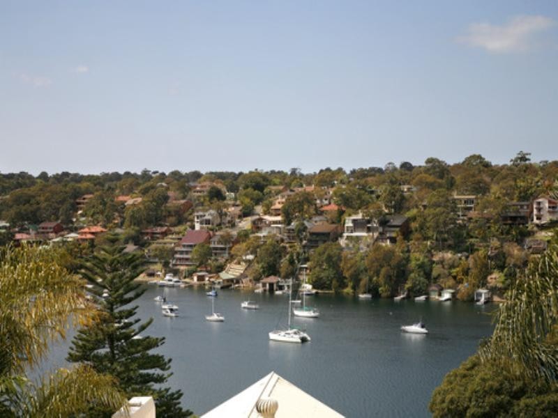 8 Coora Road, Yowie Bay NSW 2228