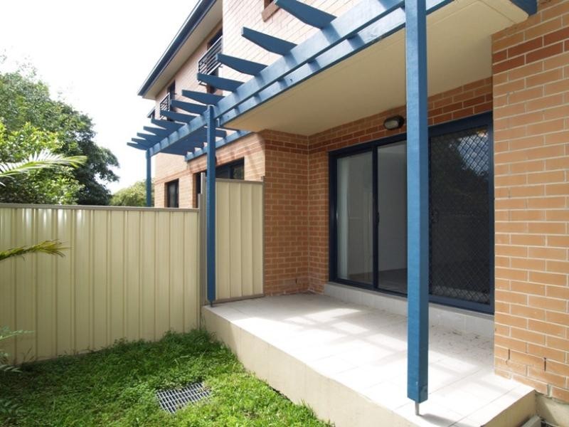 8/19-23 Durbar Avenue, Kirrawee NSW 2232