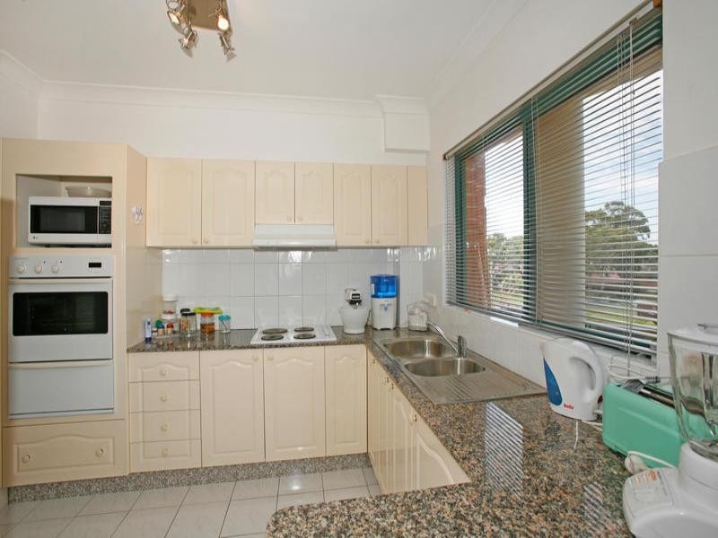 18/32-36 Urunga Parade, Miranda NSW 2228