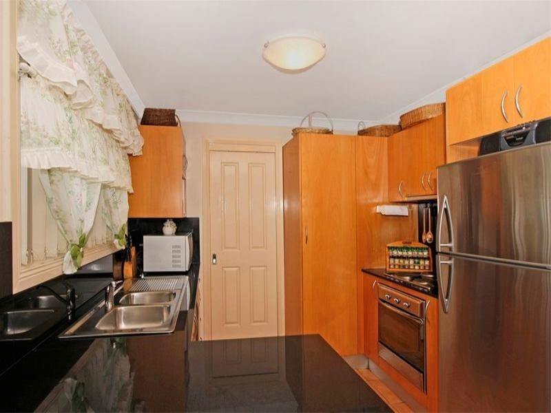 4/1 Kareena Road, Miranda NSW 2228