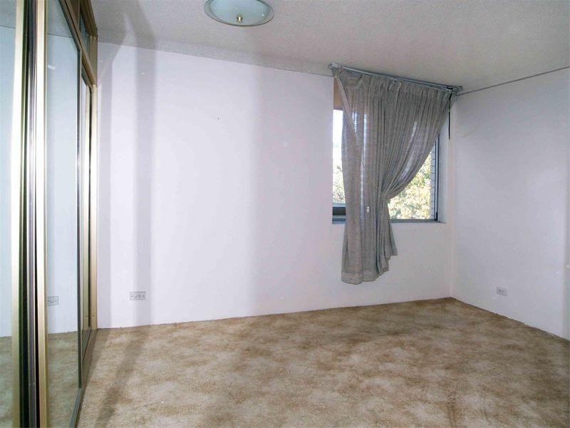 2E/5-29 Wandella Road, Miranda NSW 2228