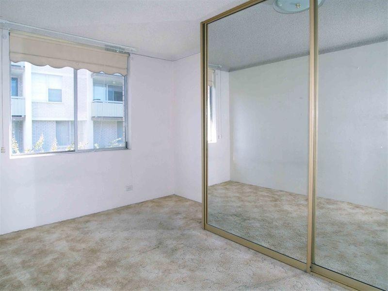 2E/5-29 Wandella Road, Miranda NSW 2228