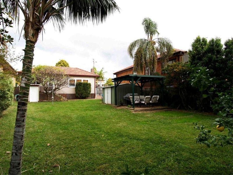 320 Port Hacking Road, Miranda NSW 2228