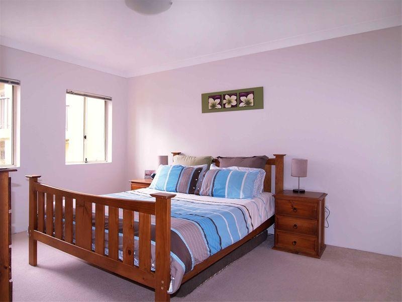 4/13-15 Urunga Parade, Miranda NSW 2228