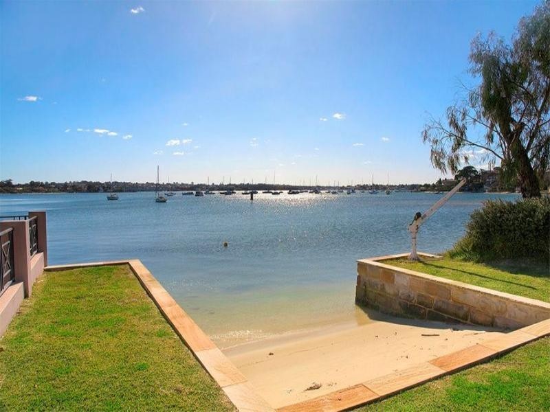 103 Holt Road, Taren Point NSW 2229