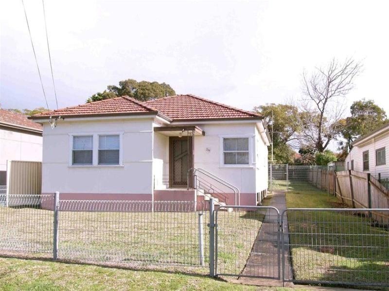 239 Port Hacking Road, Miranda NSW 2228