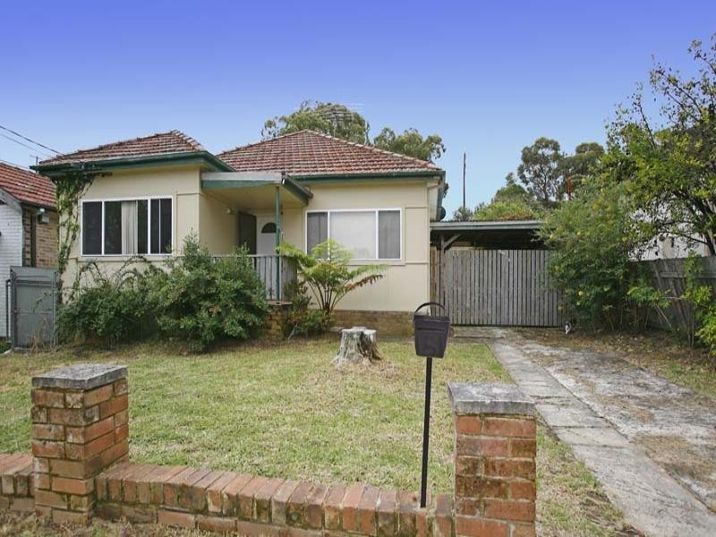 151 Karimbla Road, Miranda NSW 2228