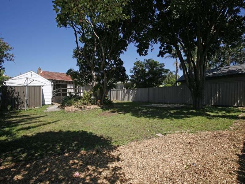 21 Crammond Boulevard, Caringbah NSW 2229