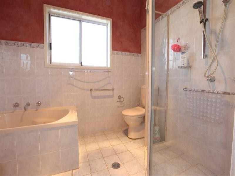 5 Parkview Street, Miranda NSW 2228