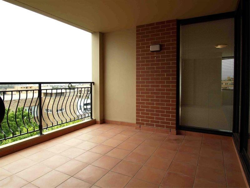 Level 6 32/10-12 Belgrave Street, Kogarah NSW 2217