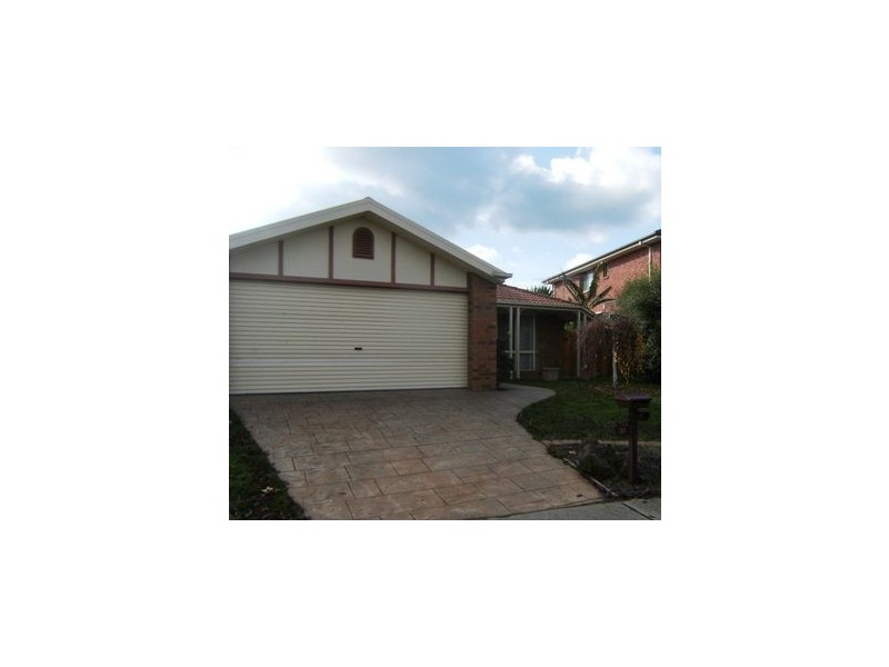 30 Mosman Close, Wantirna South VIC 3152