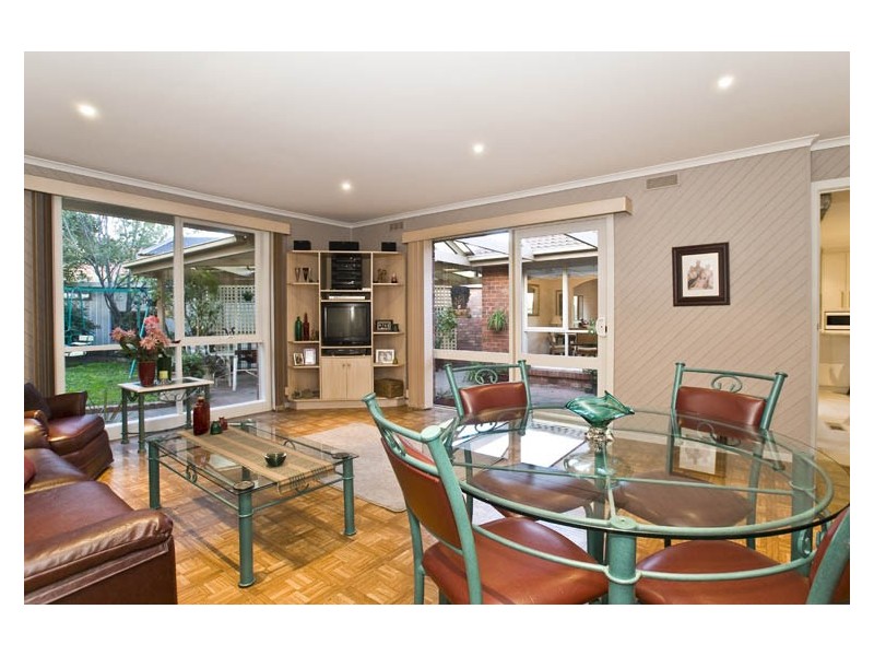 3 Blackfriars Close, Wantirna VIC 3152