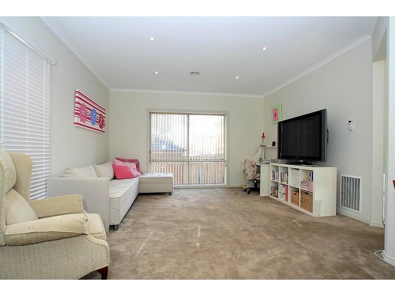 1 Cardwell Court, Ferntree Gully VIC 3156