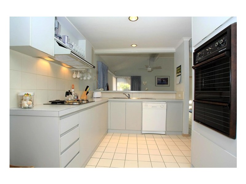 28 Cathies Lane, Wantirna South VIC 3152