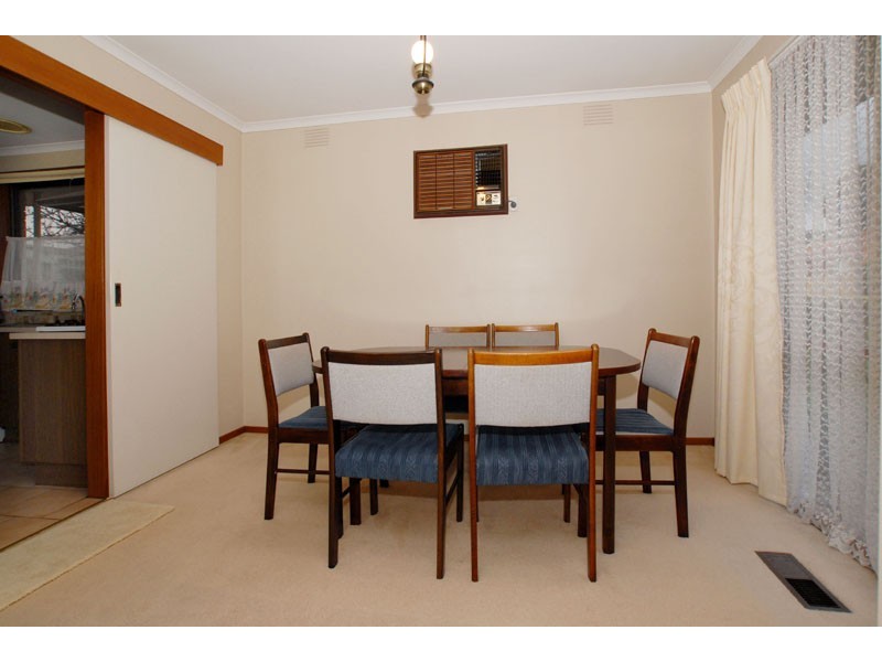 11 Mockridge Street, Wantirna South VIC 3152