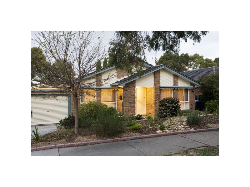 14 Amersham Drive, Wantirna VIC 3152